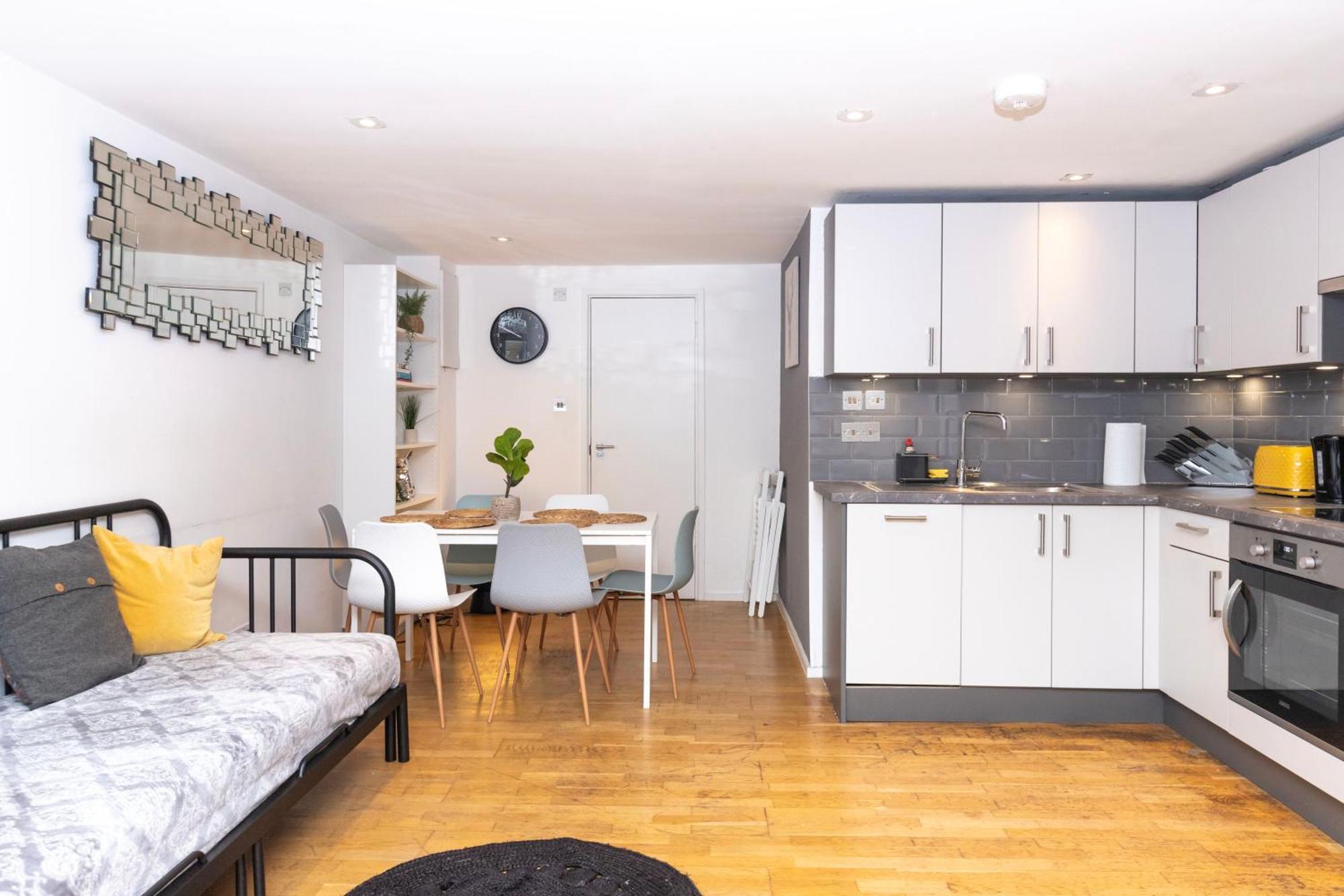 Cosy Ground Floor Apartment London Eksteriør billede