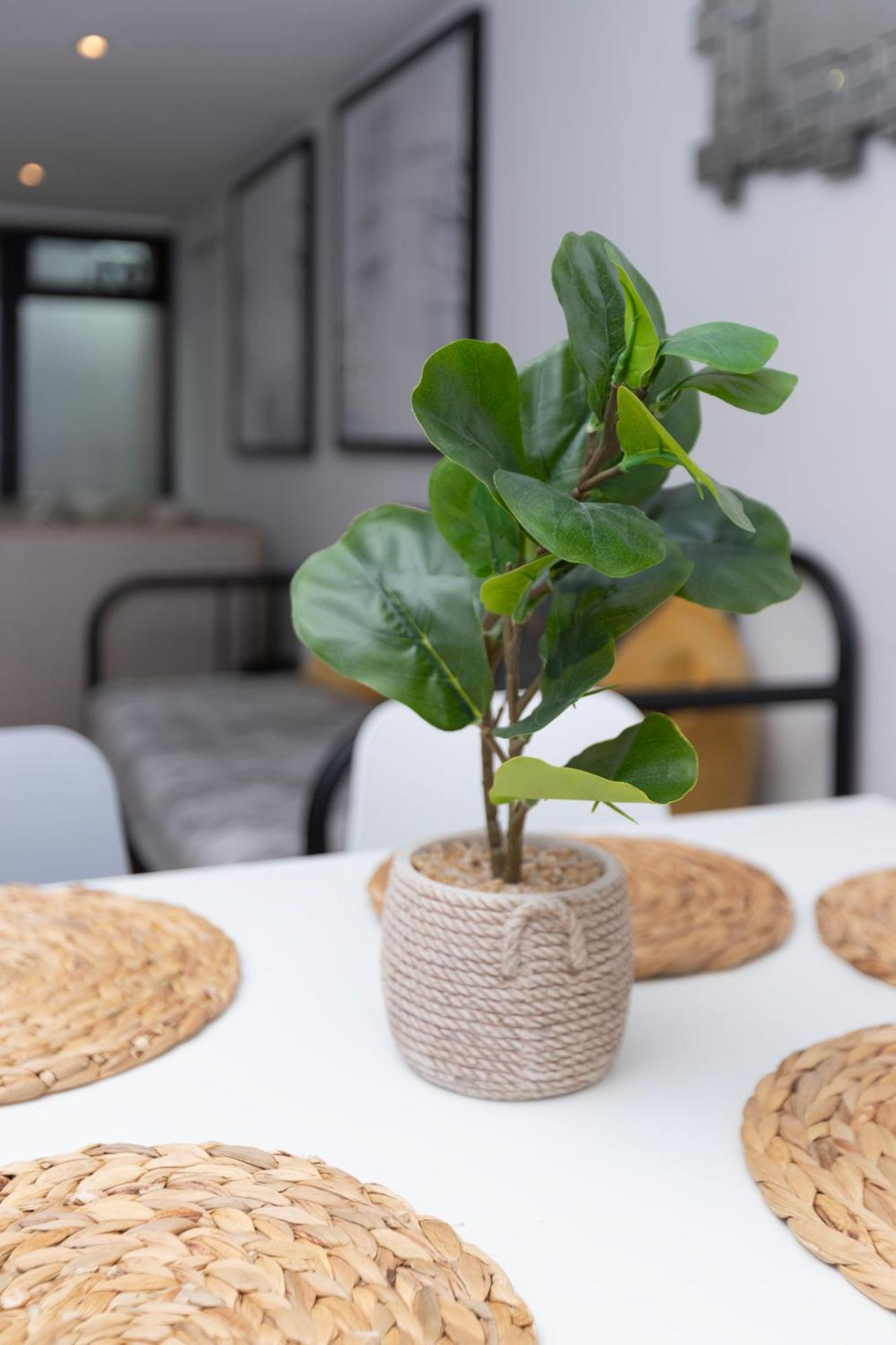 Cosy Ground Floor Apartment London Eksteriør billede